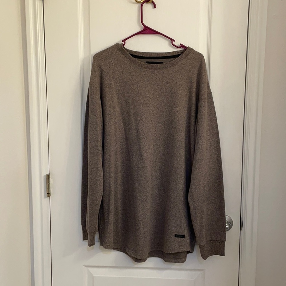 Ninth Hall Men’s Long sleeve T shirt